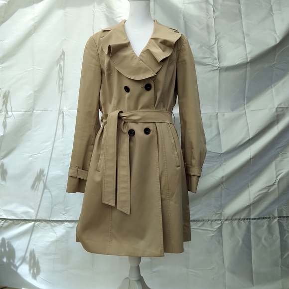 Esprit Size 12 Tan Trench *has spots* - Picture 16 of 16